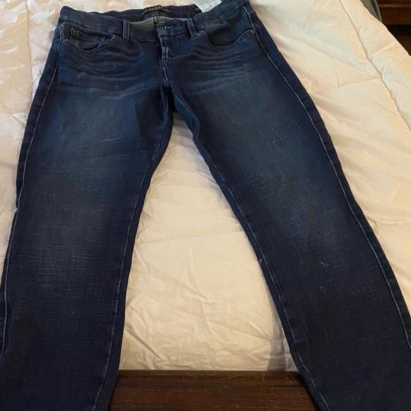Brand new no tags. Guess dark washed jeans - Picture 2 of 3